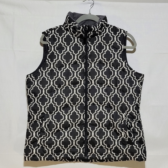 Land's End NWOT Puffer Vest Black and White Zippered Front Collar Pockets -295 - Picture 1 of 14